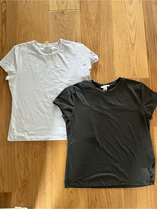 H&M Tops - H&M Fitted T-Shirt Bundle – Grey & White – Size XL